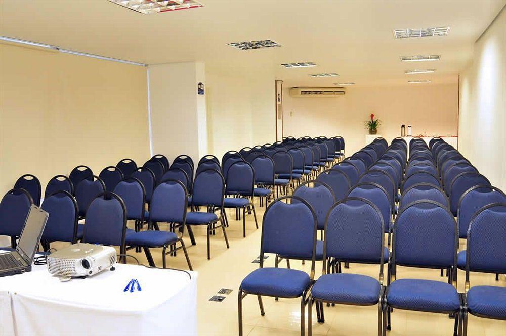Apartahotel Max Savassi Service 4*
