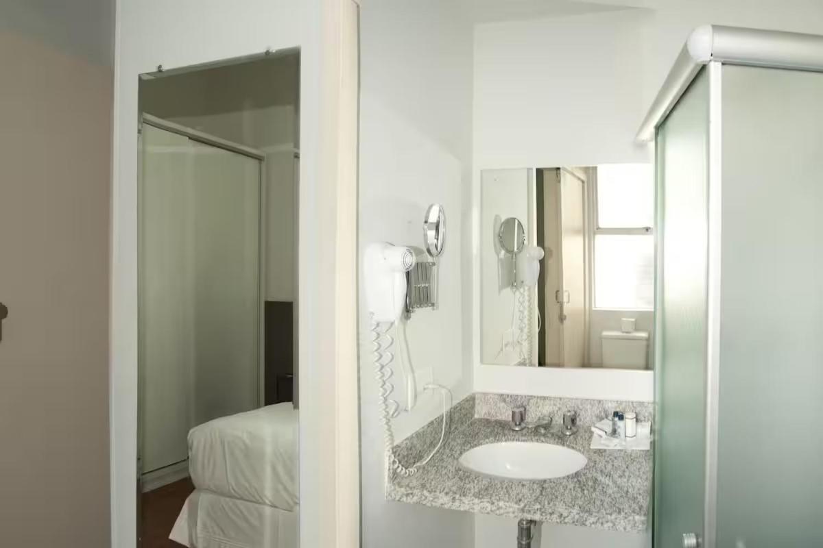 Apartahotel Max Savassi Service 4*